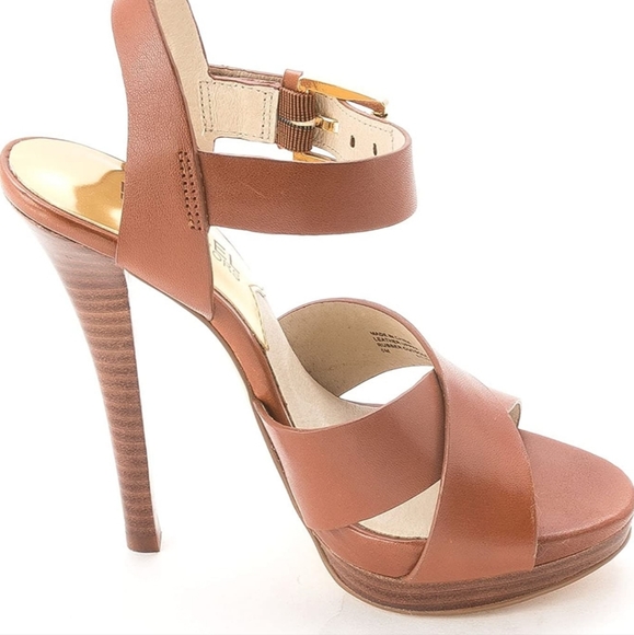 Michael Michael Kors Oksana Sandals - Picture 3 of 13